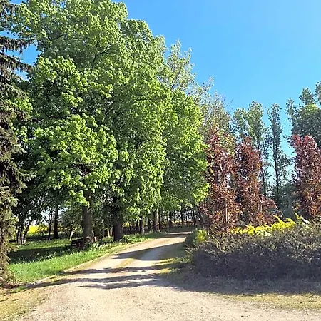 Dwor Herberg Komorowo